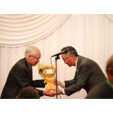 R7東京ふるさと会花束贈呈